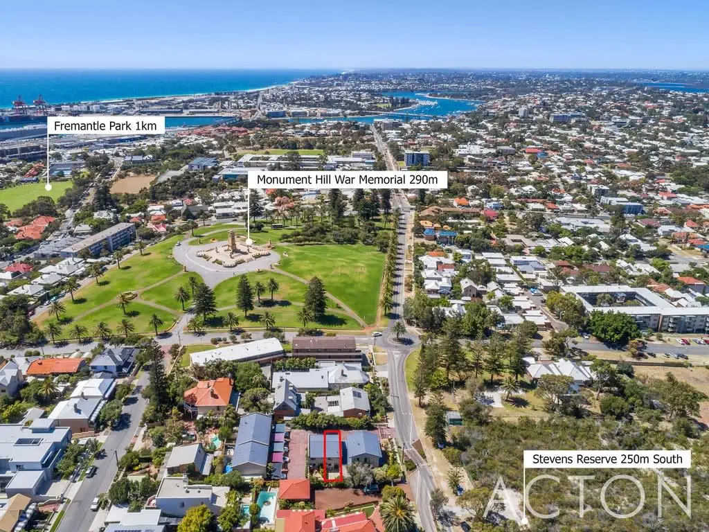 Main view of Homely house listing, 2/5 Swanbourne Street, Fremantle WA 6160