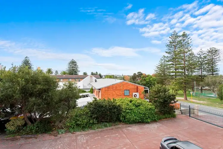 Fifth view of Homely house listing, 2/5 Swanbourne Street, Fremantle WA 6160