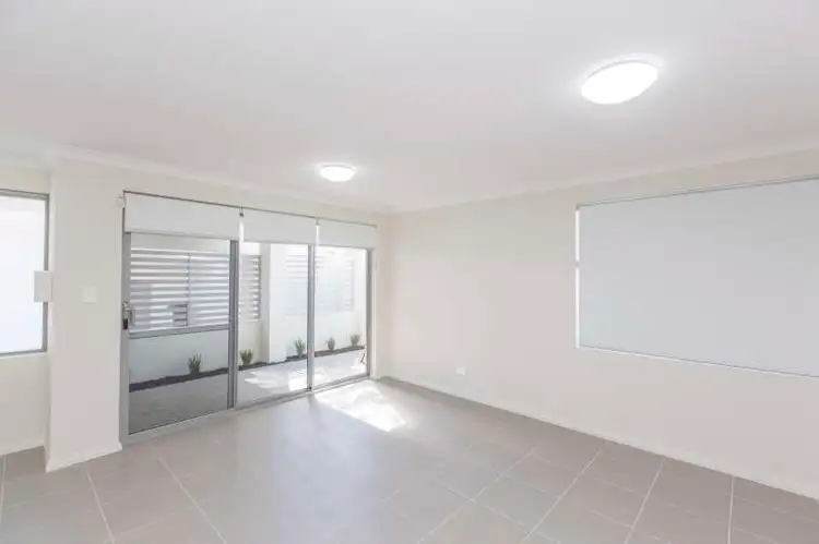 Fourth view of Homely apartment listing, 3/19 Stainer Street, Willagee WA 6156