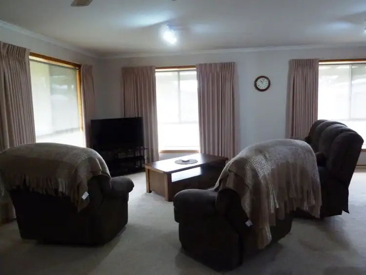 Sixth view of Homely house listing, 4 Dundas Street, Raglan VIC 3373