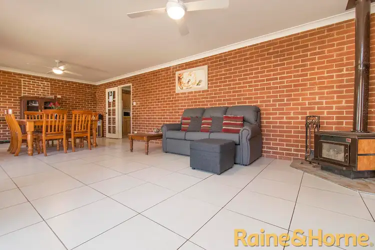 102 Tancred Street, Narromine NSW 2821