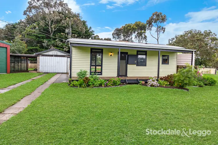33 Kennedy Street, Woolsthorpe VIC 3276