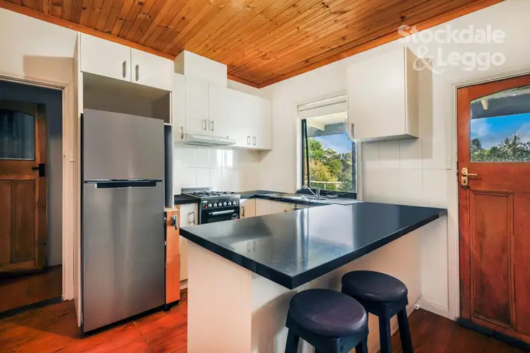 Fourth view of Homely house listing, 33 Kennedy Street, Woolsthorpe VIC 3276