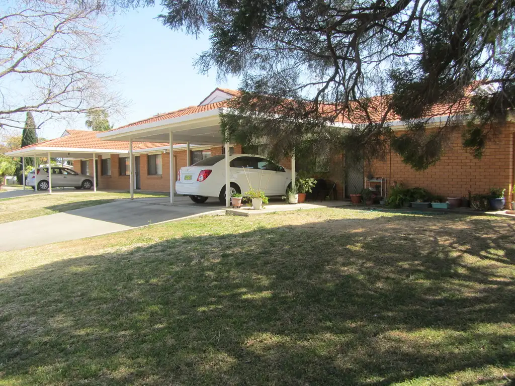 Main view of Homely block of units listing, 14 Cummins Avenue, Moree NSW 2400