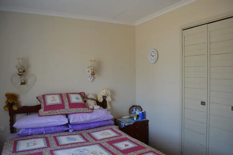 Fifth view of Homely house listing, 5 Coustley Avenue, Ouyen VIC 3490
