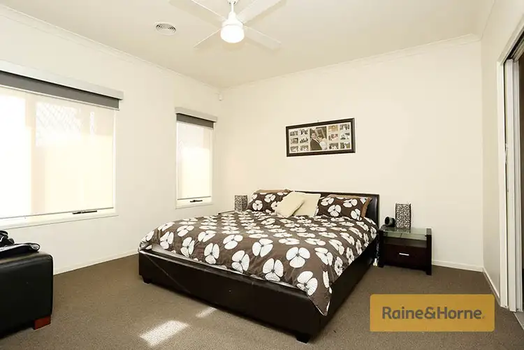 Second view of Homely house listing, 19 Eaglehawk Boulevard, Eynesbury VIC 3338