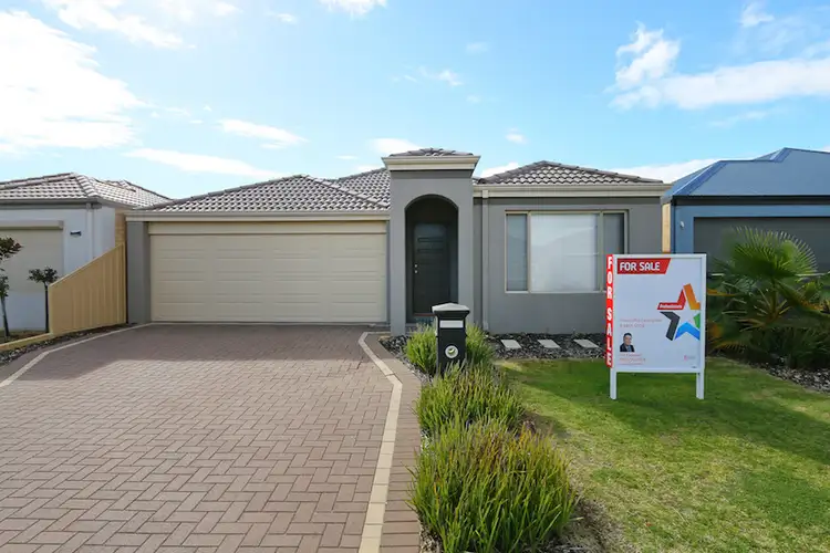 8 Liffey Street, Canning Vale WA 6155