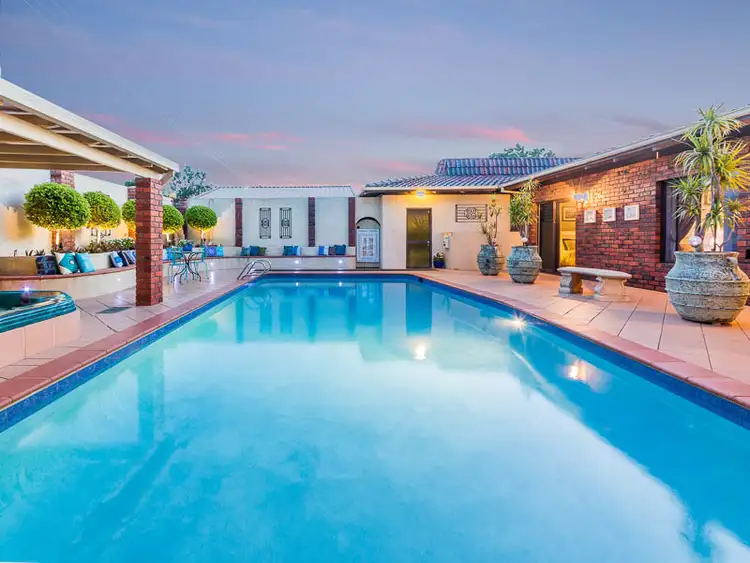 42 Dempster Road, Karrinyup WA 6018