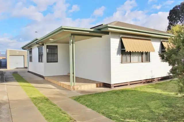 17 Lott Street, Yarrawonga VIC 3730