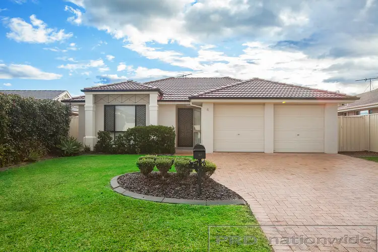 4 Tallowwood Way, Thornton NSW 2322