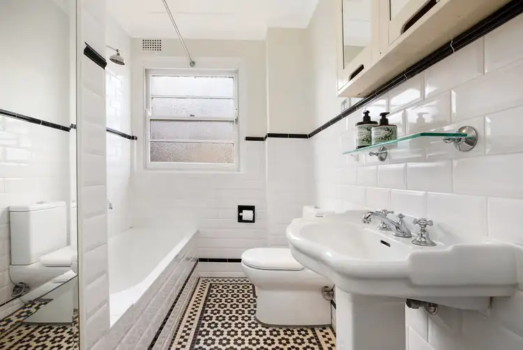 Sixth view of Homely apartment listing, 3/84 Wellington Street, Bondi Beach NSW 2026