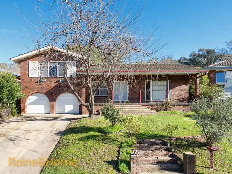 6 Wilks Ave, Kooringal NSW 2650