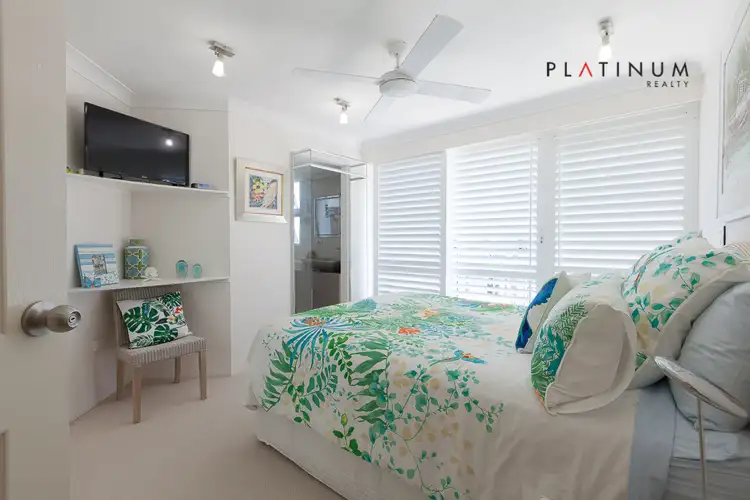 Seventh view of Homely apartment listing, @158 Hedges Avenue, Mermaid Beach QLD 4218