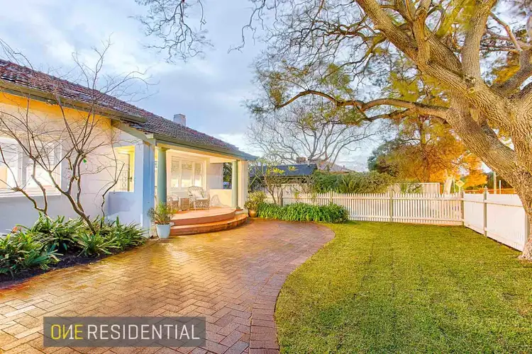 59 McKimmie Road, Palmyra WA 6157