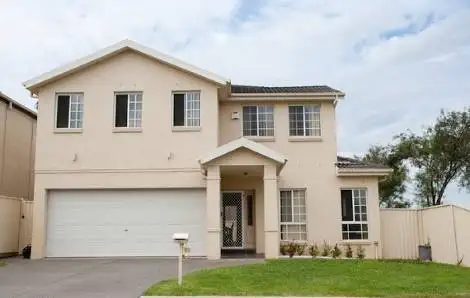 1a San Cristobel Drive, Green Valley NSW 2168