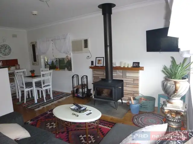 Fourth view of Homely house listing, 10 Crofton Avenue, Batlow NSW 2730