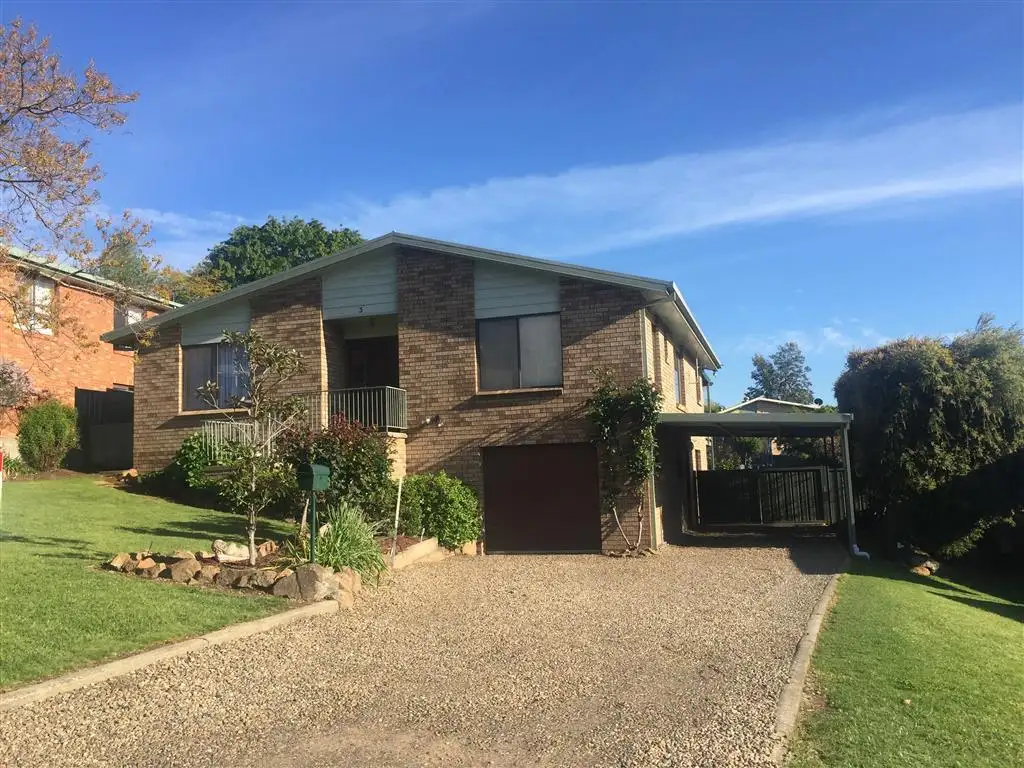Main view of Homely house listing, 3 Wilkinson Place, Tumut NSW 2720