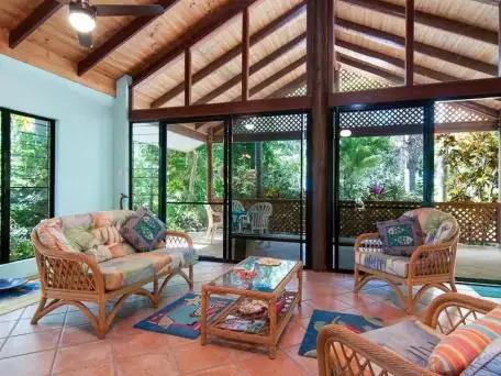 36 Esplanade, Wonga QLD 4873
