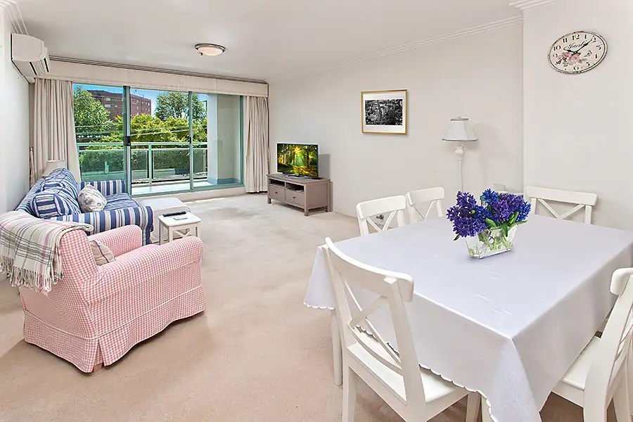Main view of Homely apartment listing, 5/110 Alfred Street, Milsons Point NSW 2061
