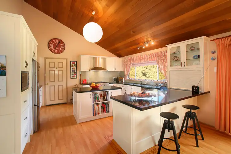 Fifth view of Homely house listing, 8 Cooke Place, Moss Vale NSW 2577