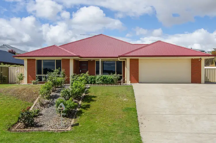 Second view of Homely house listing, 11 Greenridge Drive, Mount Gambier SA 5290