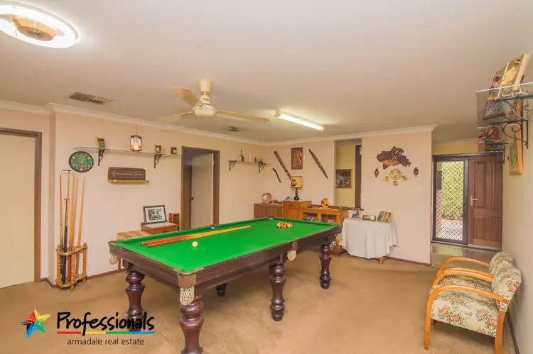 134 Grovelands Drive, Camillo WA 6111
