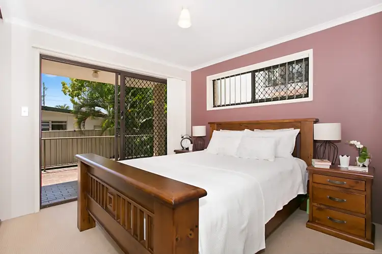 Fifth view of Homely unit listing, 2 17 Britannia Avenue, Broadbeach QLD 4218