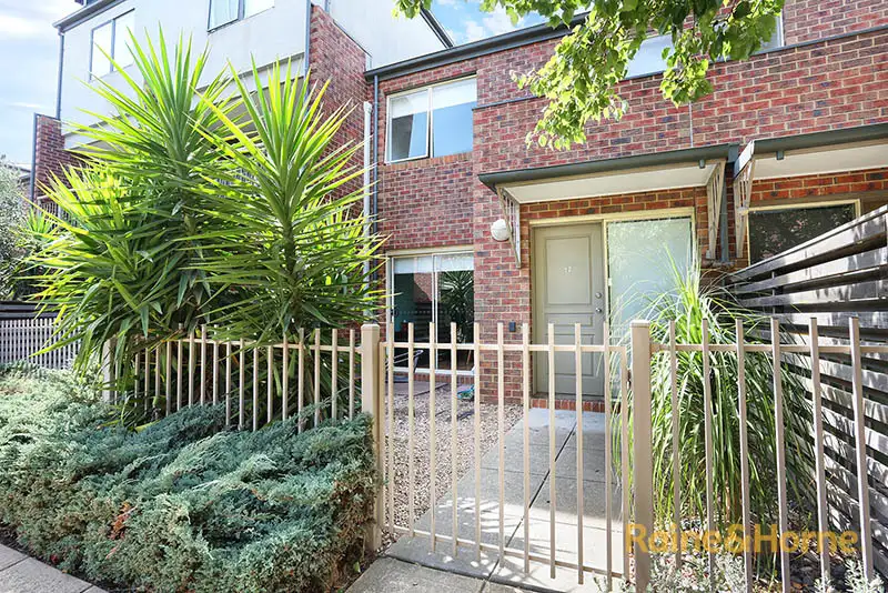 Main view of Homely townhouse listing, 17 Ribbony Walk, Maribyrnong VIC 3032