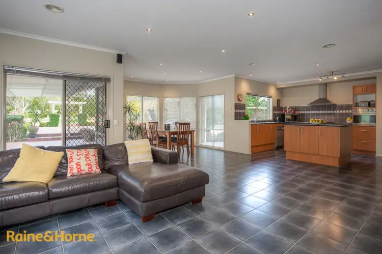 Fifth view of Homely house listing, 7 Chestnut Way, Sunbury VIC 3429