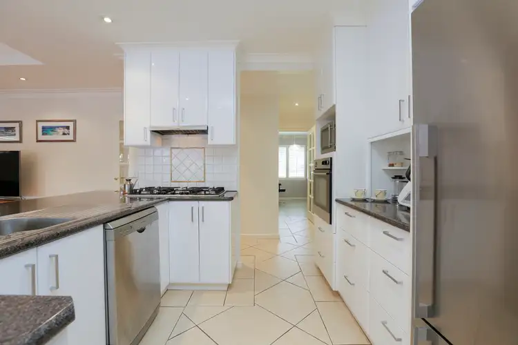 Seventh view of Homely house listing, 33 Iandra Loop, Willetton WA 6155