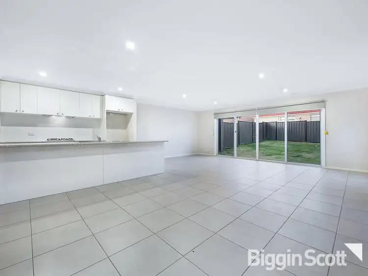 Second view of Homely house listing, 41 Havana Parade, Pakenham VIC 3810