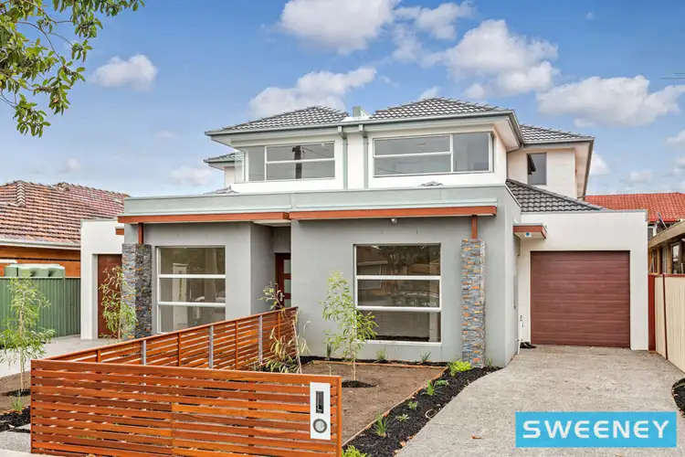 2/108 Mills Street, Altona North VIC 3025