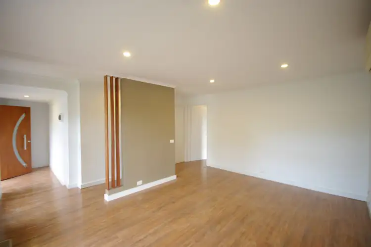 Second view of Homely house listing, 3 Lachlan Drive, Endeavour Hills VIC 3802
