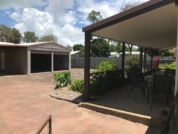 42 Drummond Street, Urangan QLD 4655