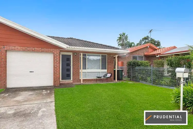 2/64 Francisco Crescent, Rosemeadow NSW 2560