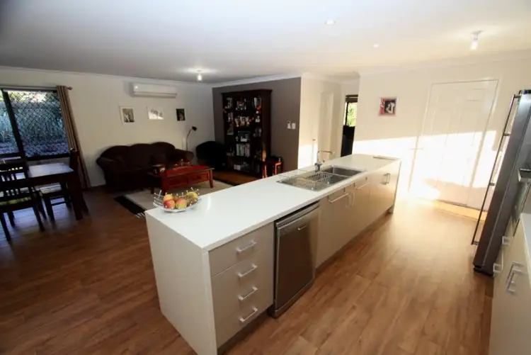 Sixth view of Homely house listing, 4 Gwalia Crt, Kingaroy QLD 4610