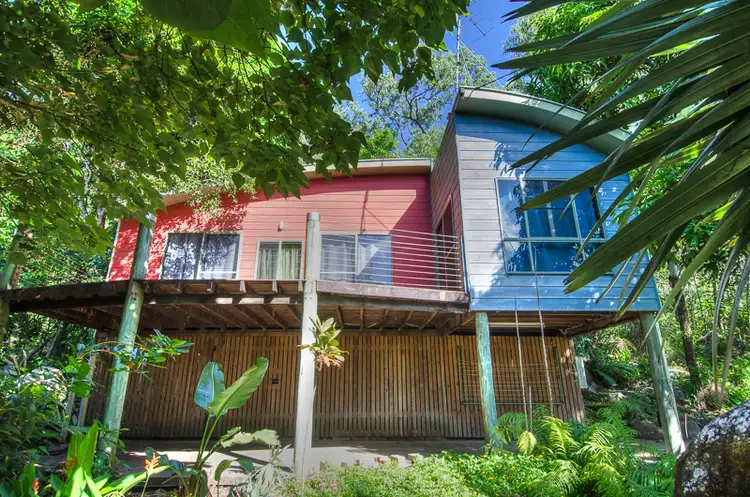 13 Sturgeon Street, Ball Bay QLD 4741
