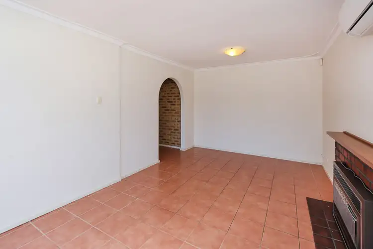 Second view of Homely house listing, 6 Idaho Place, Craigie WA 6025