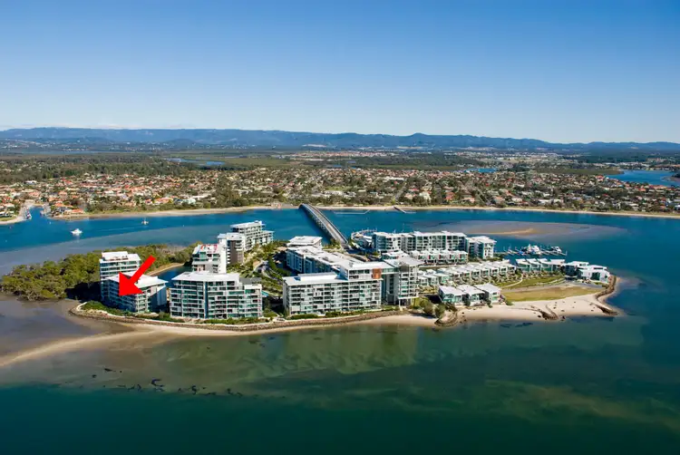 28303/2 Ephraim Island Parade, Paradise Point QLD 4216