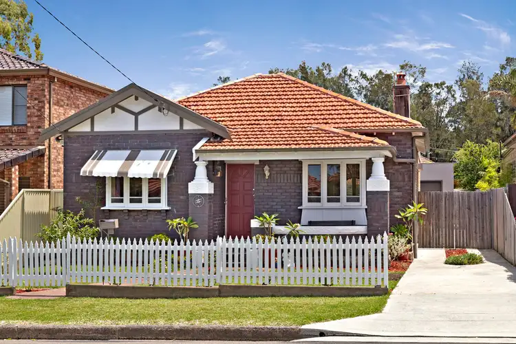6 Schofield Avenue, Earlwood NSW 2206