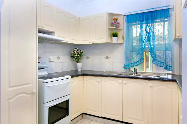 Fifth view of Homely house listing, 32 Grainger Ave, Mount Pritchard NSW 2170