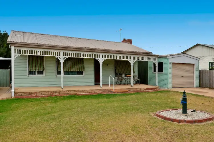 92 St Albans Road, East Geelong VIC 3219