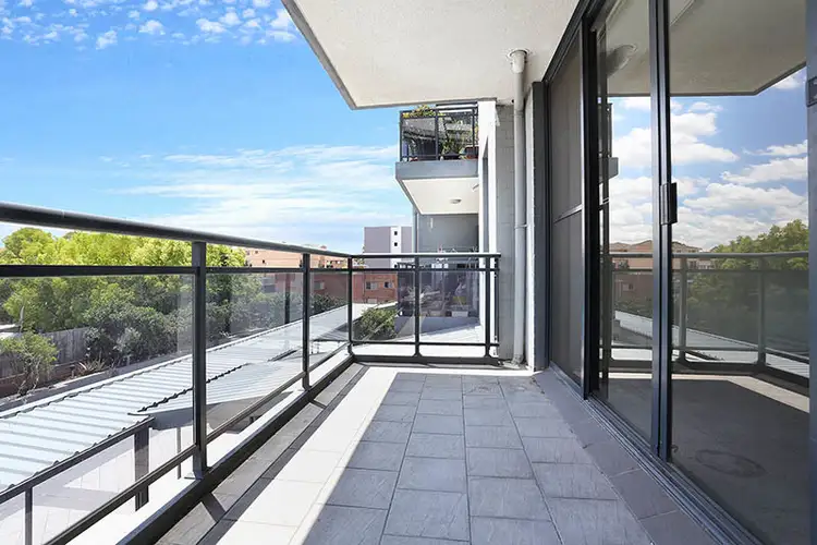 Fifth view of Homely apartment listing, 28/8-10 Northumberland Road, Auburn NSW 2144
