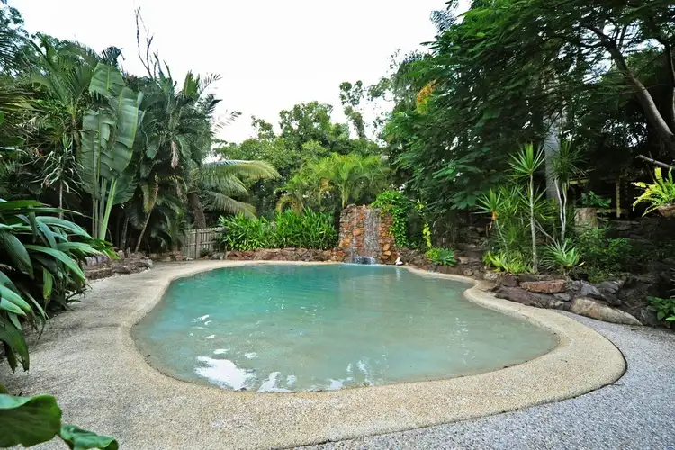 25 Wildlife Road, Jubilee Pocket QLD 4802