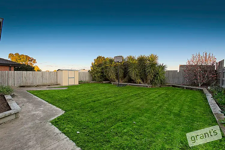 Fifth view of Homely house listing, 21 Shaftsbury Avenue, Berwick VIC 3806