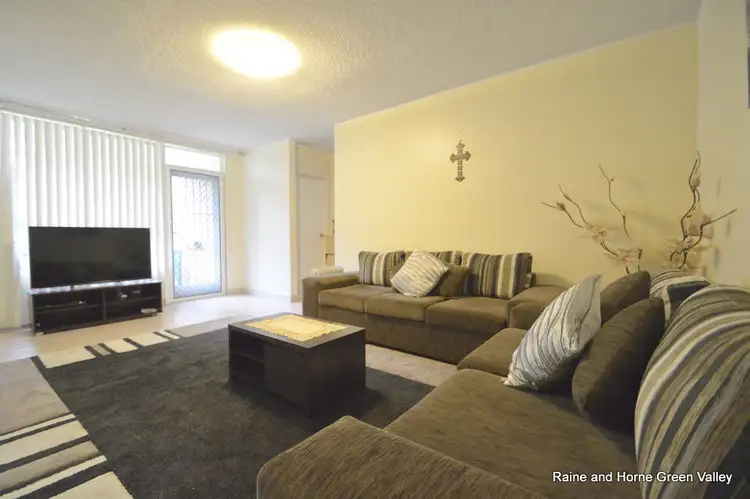 Fifth view of Homely house listing, 1/37 Mascot Drive, Eastlakes NSW 2018