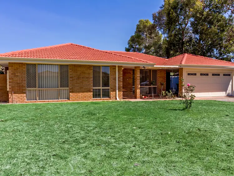 35 Redgum Way, Morley WA 6062