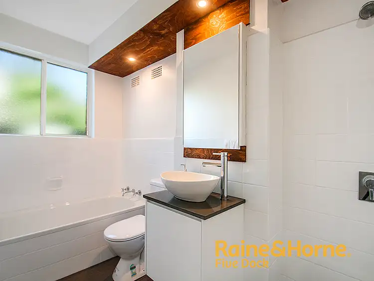 Fourth view of Homely apartment listing, 22/7 Bortfield Drive, Chiswick NSW 2046