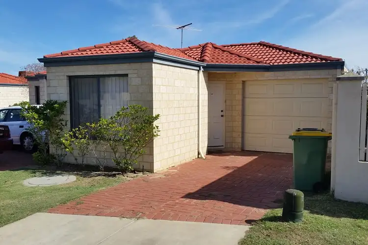 12/21 Holton Way, Cannington WA 6107