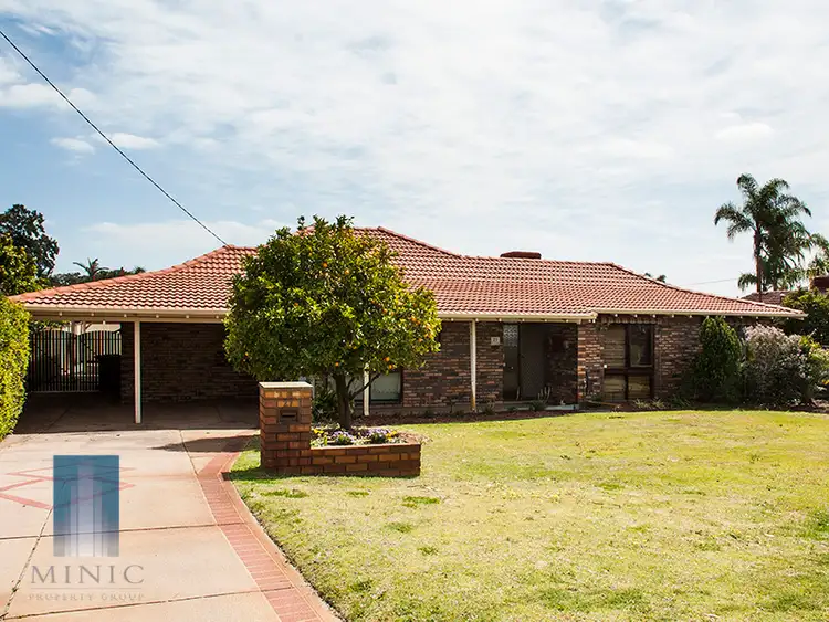 27 Romney Way, Parkwood WA 6147